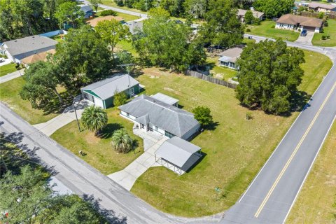 Villa ou maison à vendre à Citrus Springs, Floride: 2 chambres, 100.98 m2 № 2399159 - photo 2