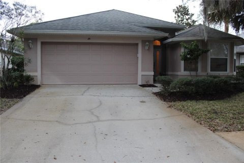 House in Palm Coast, Florida 3 bedrooms, 154.96 sq.m. № 974242 - photo 1