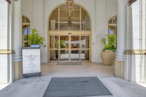 Condo in Palm Beach, Florida, 1 bedroom  № 2153812