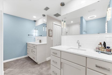 Casa en venta en Port Charlotte, Florida, 5 dormitorios, 265.05 m2 № 1783456 - foto 21