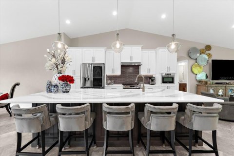 Casa en venta en Port Charlotte, Florida, 5 dormitorios, 265.05 m2 № 1783456 - foto 12