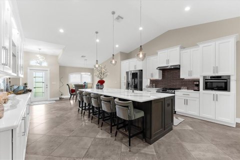 Casa en venta en Port Charlotte, Florida, 5 dormitorios, 265.05 m2 № 1783456 - foto 8