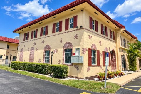 Copropriété à vendre à Coral Springs, Floride: 3 chambres, 139.35 m2 № 2326859 - photo 21