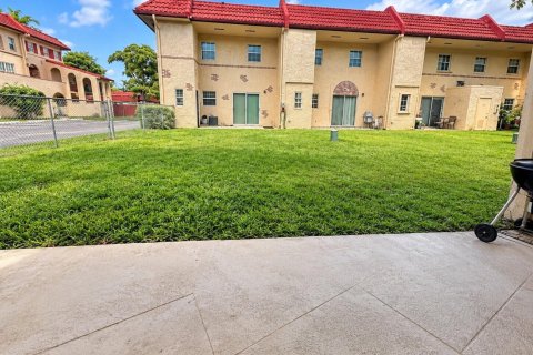 Copropriété à vendre à Coral Springs, Floride: 3 chambres, 139.35 m2 № 2326859 - photo 19