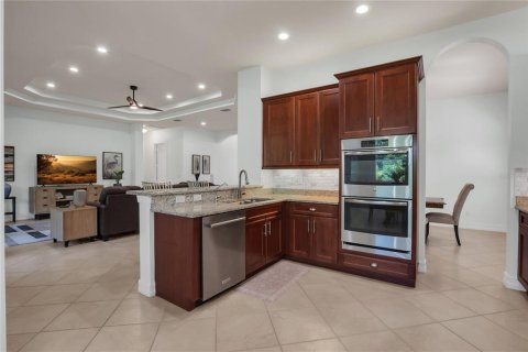 House in Wimauma, Florida 3 bedrooms, 203.83 sq.m. № 1717536 - photo 14