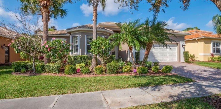 House in Wimauma, Florida 3 bedrooms, 203.83 sq.m. № 1717536
