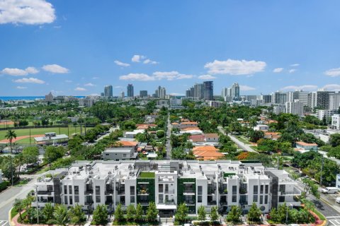 Купить кондоминиум в Майами-Бич, Флорида 2 спальни, 137.12м2, № 2034036 - фото 1