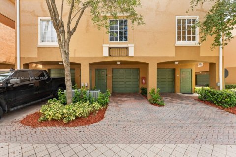 Townhouse in Aventura, Florida 1 bedroom, 79.8 sq.m. № 1896880 - photo 19