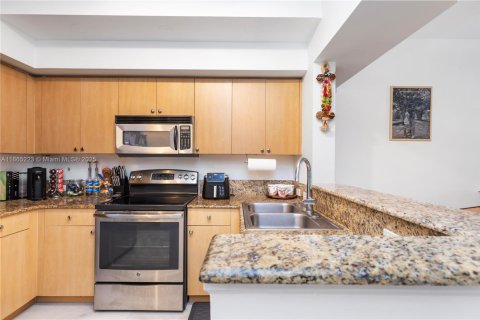 Townhouse in Aventura, Florida 1 bedroom, 79.8 sq.m. № 1896880 - photo 16