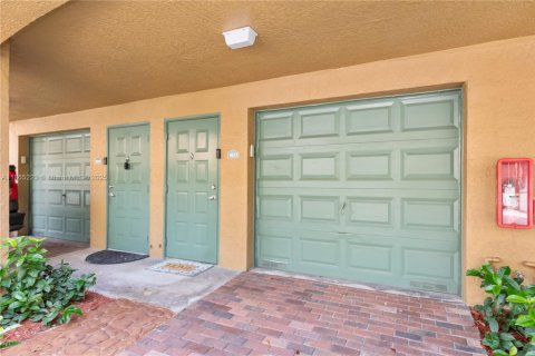 Townhouse in Aventura, Florida 1 bedroom, 79.8 sq.m. № 1896880 - photo 21