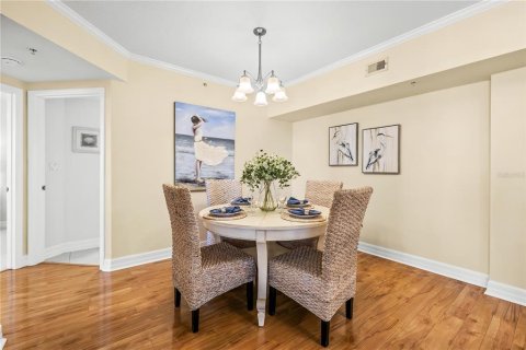 Condo in New Port Richey, Florida, 3 bedrooms  № 2267284 - photo 4