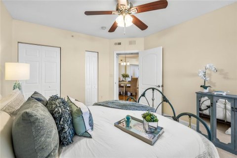 Condo in New Port Richey, Florida, 3 bedrooms  № 2267284 - photo 17