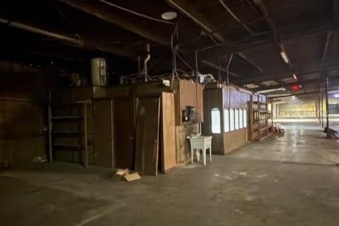 Propiedad comercial en alquiler en Jacksonville, Florida, 3019.32 m2 № 1900791 - foto 9