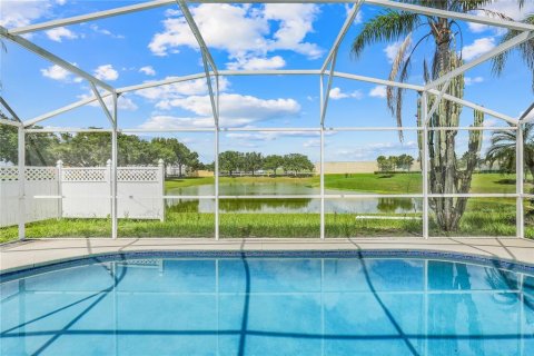 Casa en alquiler en Davenport, Florida, 4 dormitorios, 174.84 m2 № 1869007 - foto 2