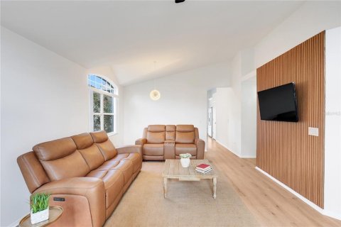 Casa en alquiler en Davenport, Florida, 4 dormitorios, 174.84 m2 № 1869007 - foto 5