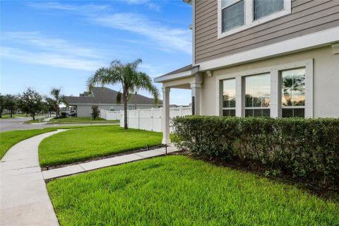 House in Winter Garden, Florida 4 bedrooms, 234.21 sq.m. № 1873983 - photo 4