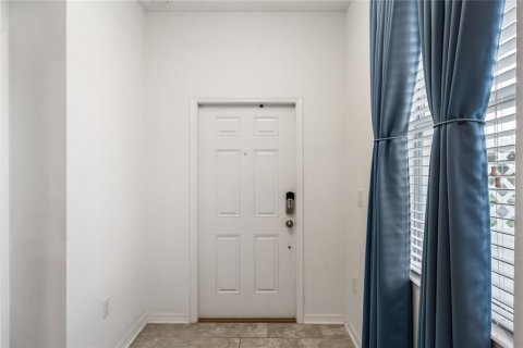 House in Winter Garden, Florida 4 bedrooms, 234.21 sq.m. № 1873983 - photo 6