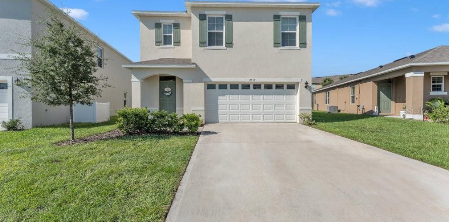 Villa ou maison à Tavares, Floride 5 chambres, 234.86 m2 № 1373323