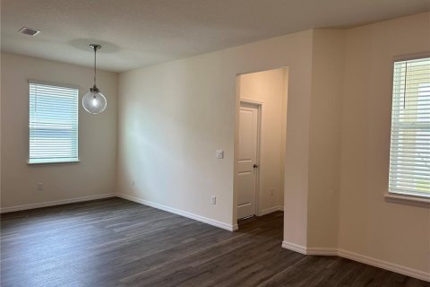 House in Ormond Beach, Florida 4 bedrooms, 219.34 sq.m. № 2277146 - photo 20