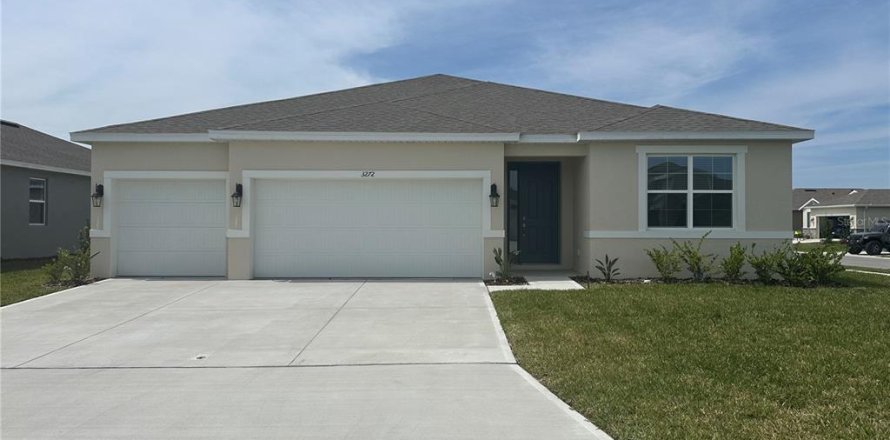 House in Ormond Beach, Florida 4 bedrooms, 219.34 sq.m. № 2277146