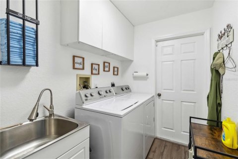 Casa en venta en Port Charlotte, Florida, 3 dormitorios, 135.82 m2 № 1617902 - foto 27