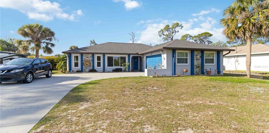 Casa en Port Charlotte, Florida 3 dormitorios, 135.82 m2 № 1617902