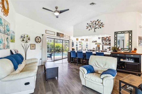 Casa en venta en Port Charlotte, Florida, 3 dormitorios, 135.82 m2 № 1617902 - foto 8