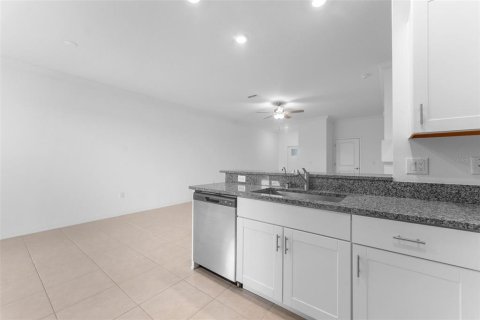 Adosado en alquiler en Zephyrhills, Florida, 3 dormitorios, 154.78 m2 № 1789280 - foto 18