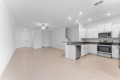 Adosado en alquiler en Zephyrhills, Florida, 3 dormitorios, 154.78 m2 № 1789280 - foto 17