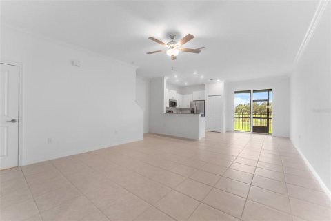 Adosado en alquiler en Zephyrhills, Florida, 3 dormitorios, 154.78 m2 № 1789280 - foto 10