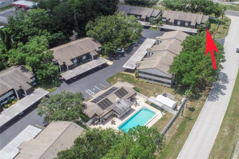 Condo in New Port Richey, Florida, 2 bedrooms  № 2156832 - photo 6