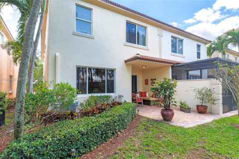 Townhouse in West Palm Beach, Florida 3 bedrooms, 211.63 sq.m. № 2056952 - photo 29