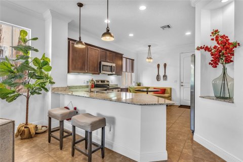 Townhouse in West Palm Beach, Florida 3 bedrooms, 211.63 sq.m. № 2056952 - photo 11