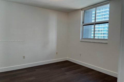 Copropriété à louer à Miami, Floride: 2 chambres, 106.74 m2 № 1923020 - photo 14