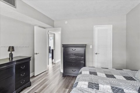 Condominio en venta en Pompano Beach, Florida, 3 dormitorios, 139.35 m2 № 1972460 - foto 9