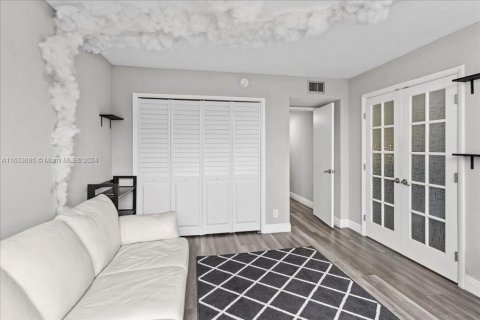 Condominio en venta en Pompano Beach, Florida, 3 dormitorios, 139.35 m2 № 1972460 - foto 6