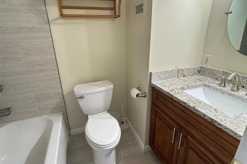 Townhouse in Tampa, Florida 2 bedrooms, 96.99 sq.m. № 1911966 - photo 19