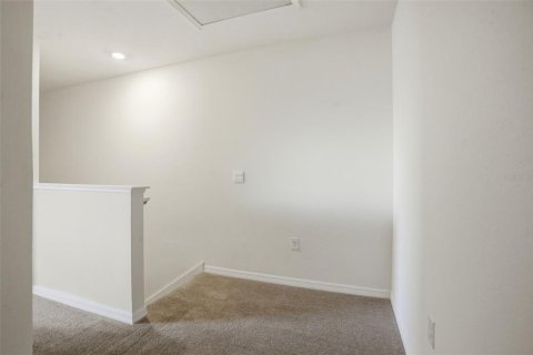 Adosado en alquiler en Wildwood, Florida, 3 dormitorios, 156.82 m2 № 2113838 - foto 25