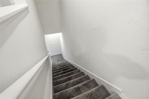 Adosado en alquiler en Wildwood, Florida, 3 dormitorios, 156.82 m2 № 2113838 - foto 24
