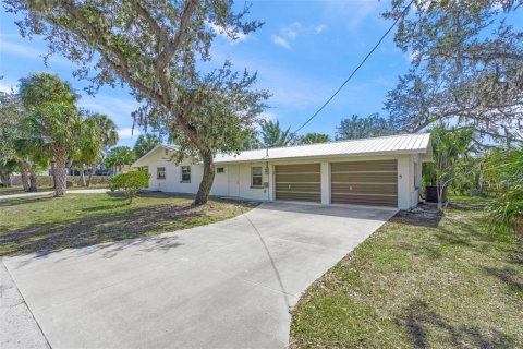 Villa ou maison à Bradenton, Floride 2 chambres, 157.66 m2 № 2427473