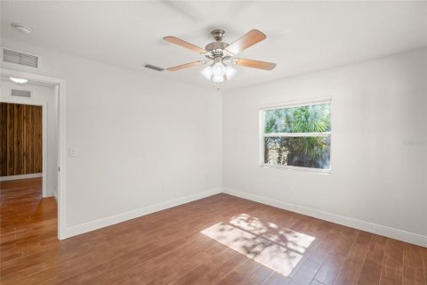 Villa ou maison à vendre à Bradenton, Floride: 2 chambres, 157.66 m2 № 2427473 - photo 21