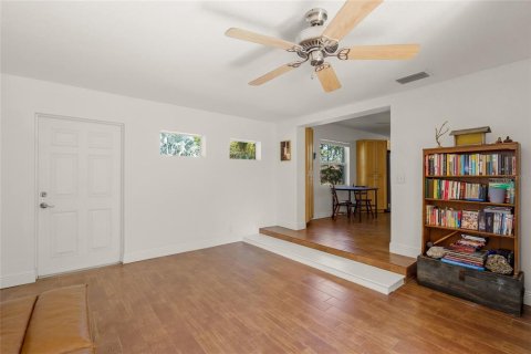 Villa ou maison à vendre à Bradenton, Floride: 2 chambres, 157.66 m2 № 2427473 - photo 16