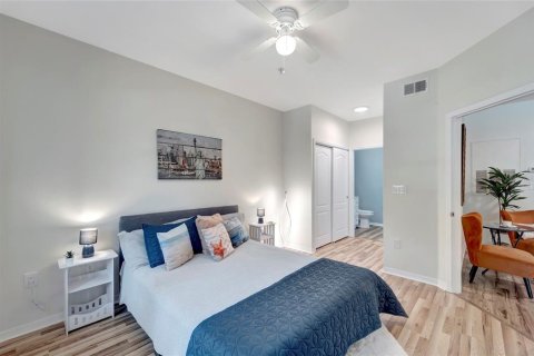 Condo in Sarasota, Florida, 1 bedroom  № 1876897 - photo 14