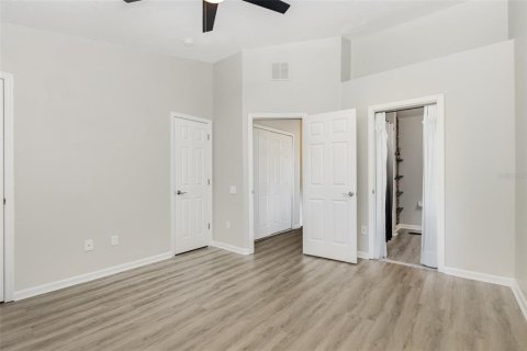 Adosado en venta en Lake Mary, Florida, 2 dormitorios, 101.73 m2 № 1780519 - foto 7