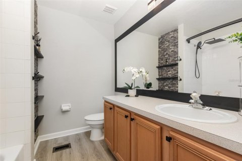 Touwnhouse à vendre à Lake Mary, Floride: 2 chambres, 101.73 m2 № 1780519 - photo 8
