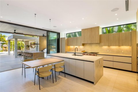 Villa ou maison à louer à Miami, Floride: 6 chambres, 517.28 m2 № 2170289 - photo 24