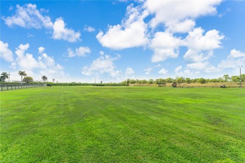 Propiedad comercial en venta en Homestead, Florida № 2432112 - foto 3
