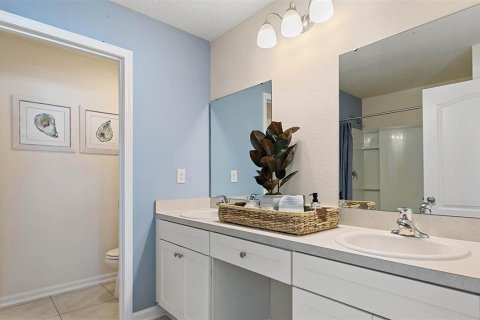 Townhouse in Saint Augustine, Florida 3 bedrooms, 166.76 sq.m. № 1886505 - photo 12