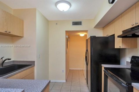 Condo in Boynton Beach, Florida, 1 bedroom  № 2378585 - photo 10