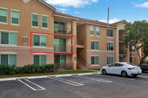 Condo in Boynton Beach, Florida, 1 bedroom  № 2378585 - photo 2